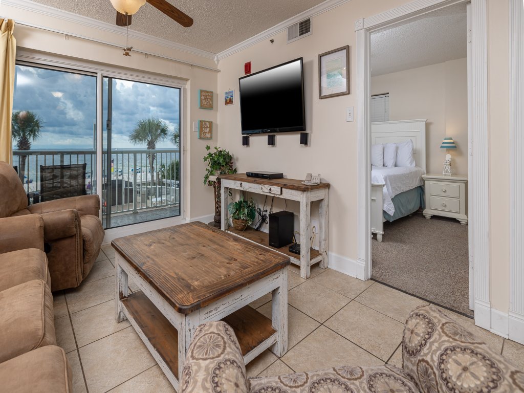 Tradewinds 105 Vacation Rental in Orange Beach - RedAwning