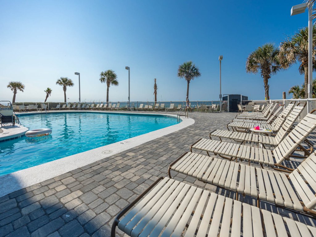 Tradewinds 105 Vacation Rental in Orange Beach - RedAwning