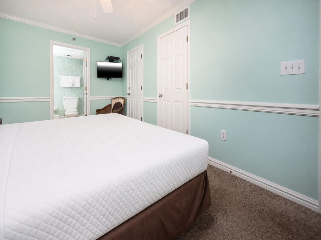Phoenix East 509 Vacation Rental in Orange Beach - RedAwning