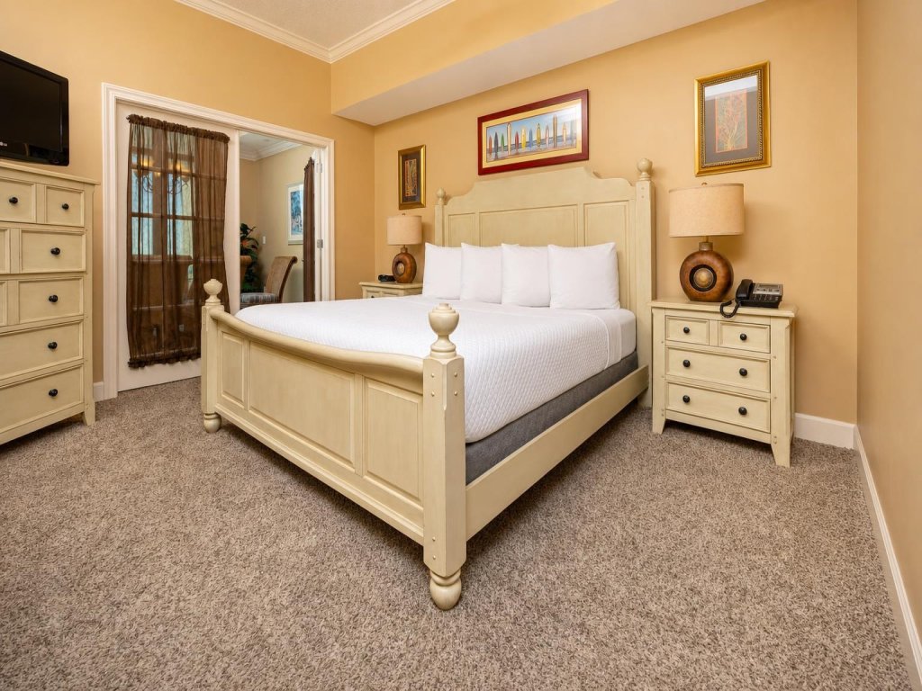 Phoenix West 1702 Vacation Rental in Orange Beach - RedAwning