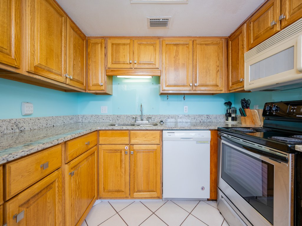 Phoenix V 907 Vacation Rental in Orange Beach - RedAwning