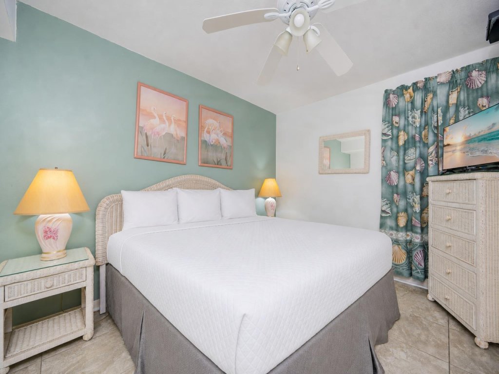 Phoenix V 907 Vacation Rental in Orange Beach - RedAwning