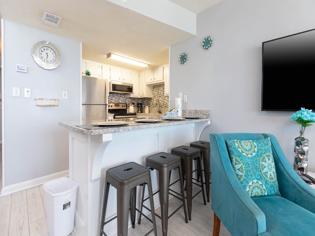 Island Winds East 508 Vacation Rental in Gulf Shores - RedAwning