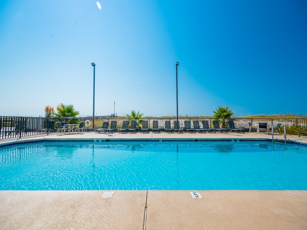 Island Winds West 679 Vacation Rental in Gulf Shores - RedAwning