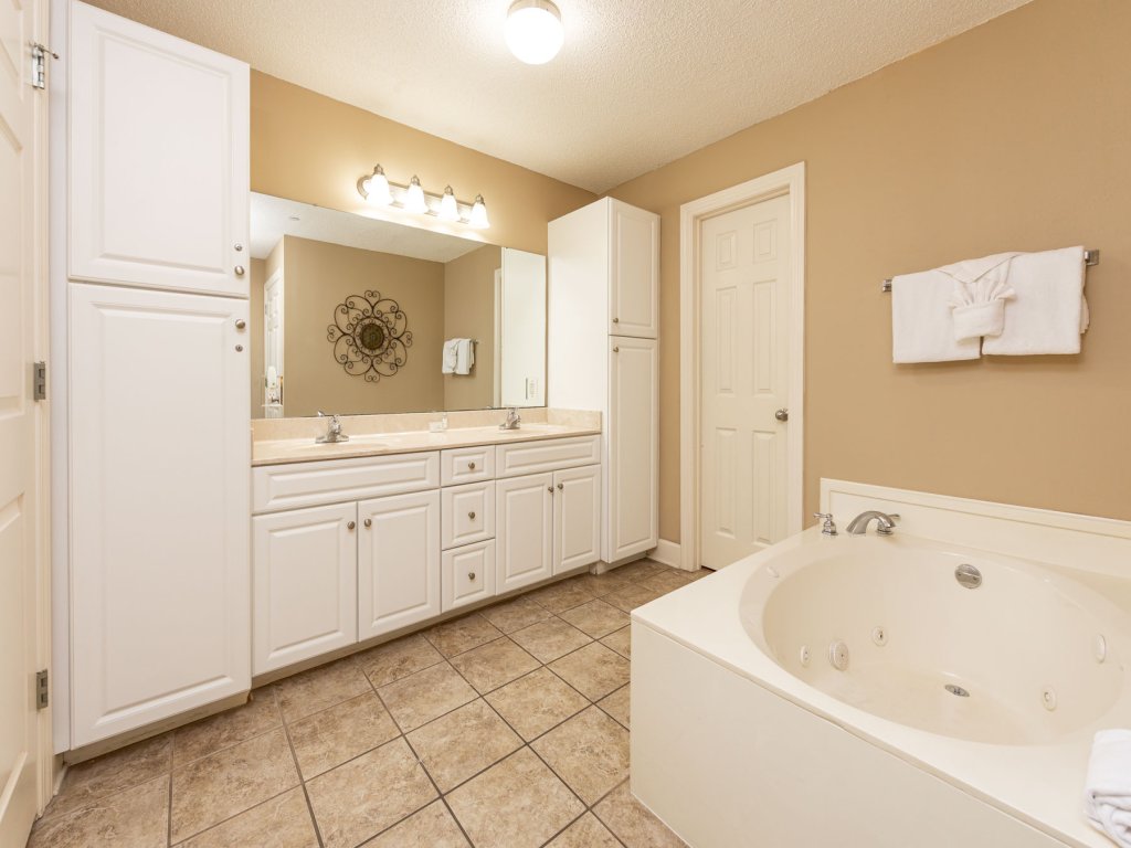 Phoenix West 206 Vacation Rental in Orange Beach - RedAwning