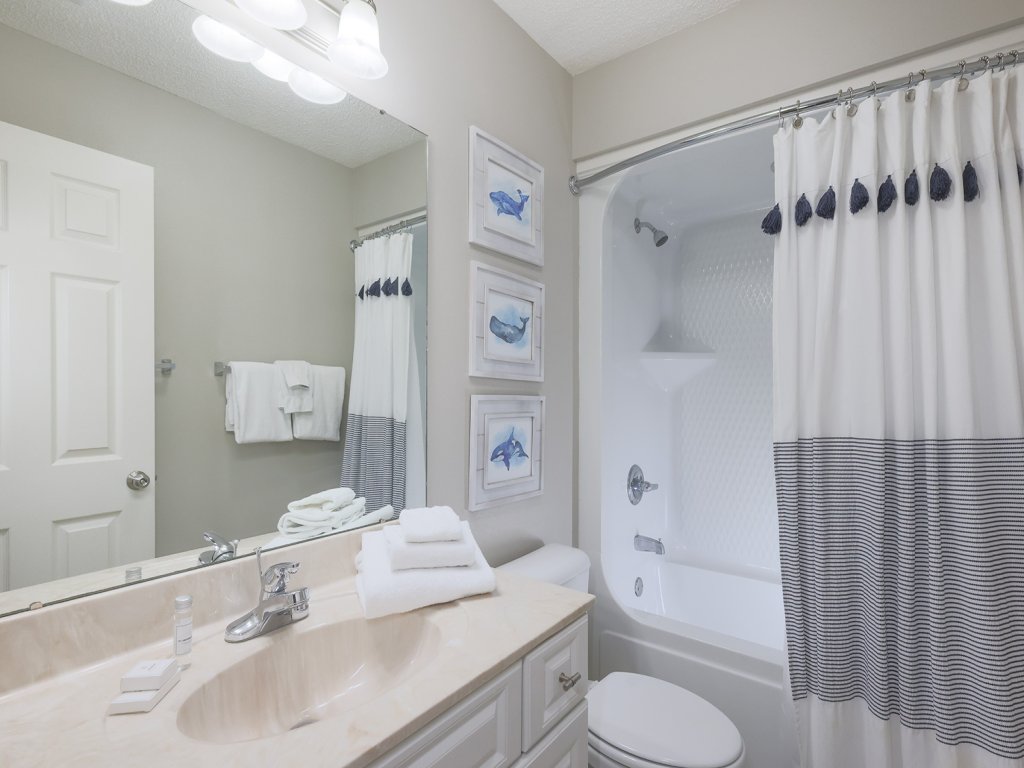 Phoenix West 1606 Vacation Rental in Orange Beach - RedAwning