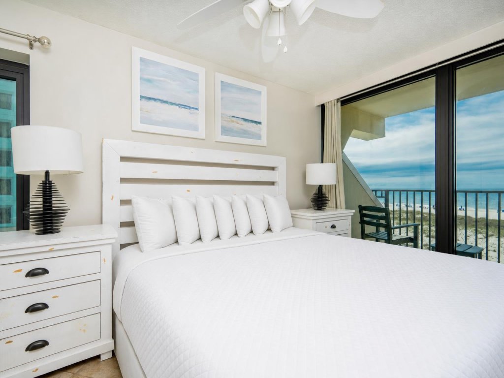 Island Winds West 2723-4 Vacation Rental in Gulf Shores - RedAwning