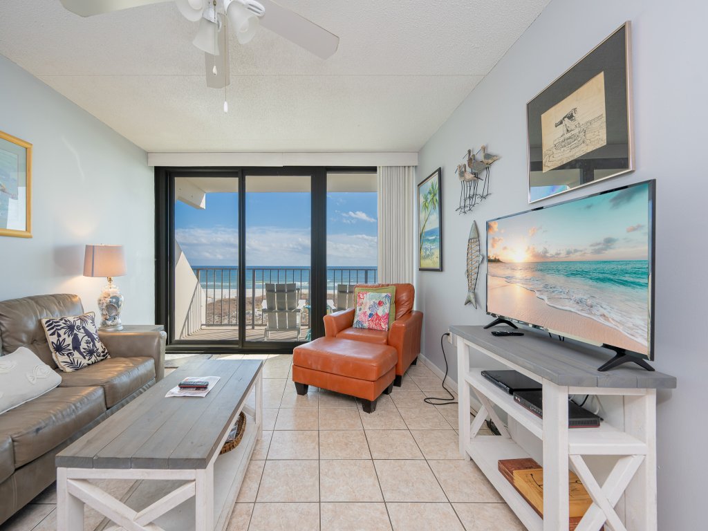 Island Winds East 209 Vacation Rental in Gulf Shores - RedAwning