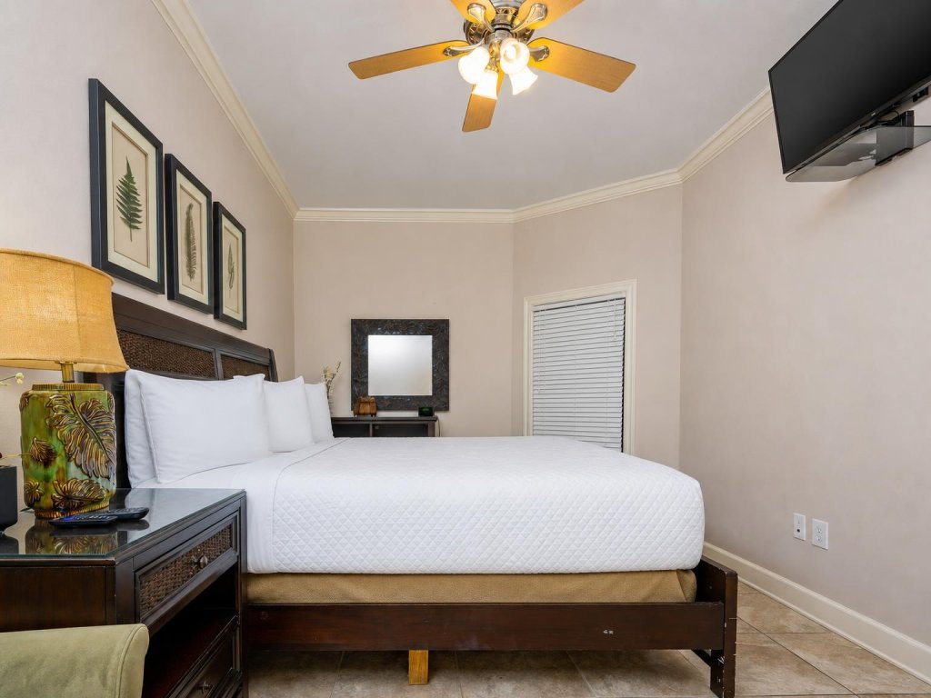 Phoenix West 2605 Vacation Rental in Orange Beach - RedAwning