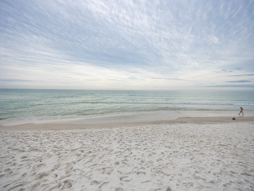 Phoenix X 710 Vacation Rental in Orange Beach - RedAwning