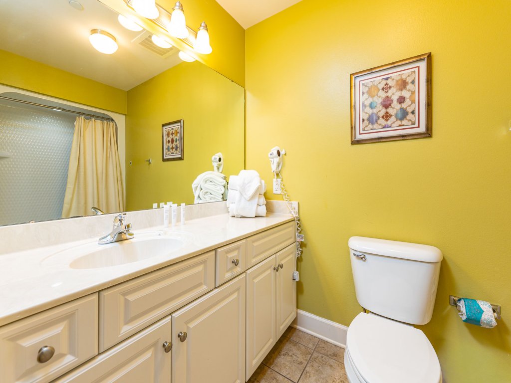 Phoenix West 2604 Vacation Rental in Orange Beach - RedAwning