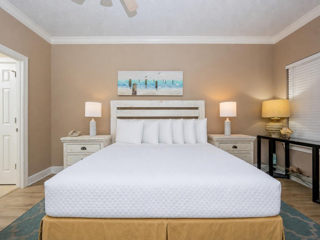 Phoenix IX 703 Vacation Rental in Orange Beach - RedAwning