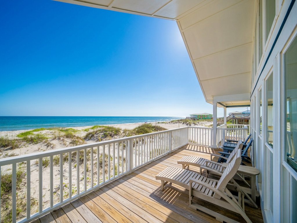 Blue Hideaway 2888 Vacation Rental in Gulf Shores - RedAwning