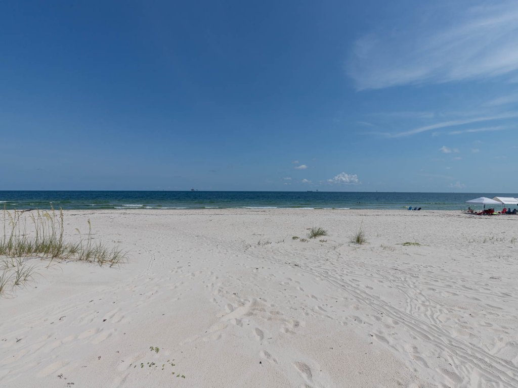 Blue Hideaway 2888 Vacation Rental in Gulf Shores - RedAwning