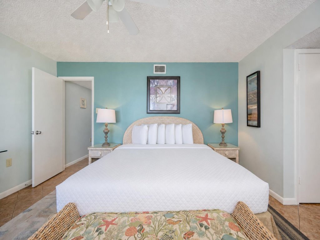 Phoenix III 3111 Vacation Rental in Orange Beach - RedAwning