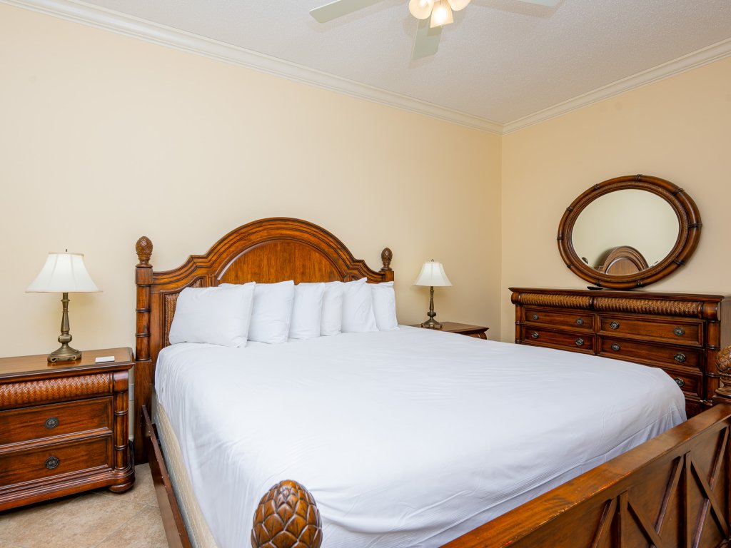 Phoenix West 2404 Vacation Rental in Orange Beach - RedAwning