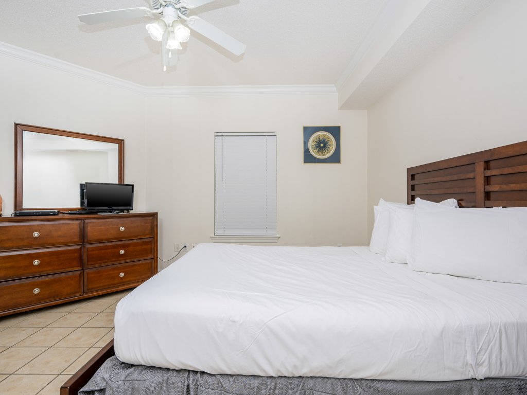 Phoenix on the Bay 1213 Vacation Rental in Orange Beach - RedAwning