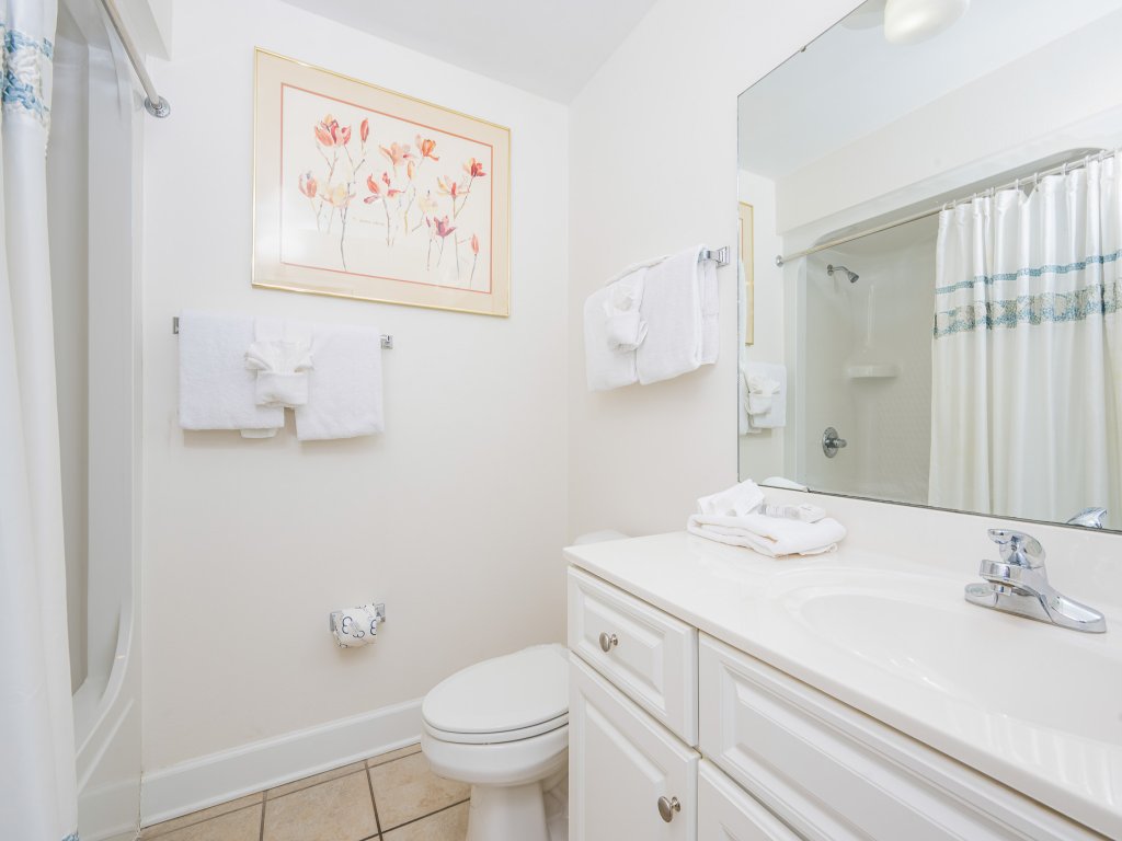 Phoenix on the Bay 1213 Vacation Rental in Orange Beach - RedAwning