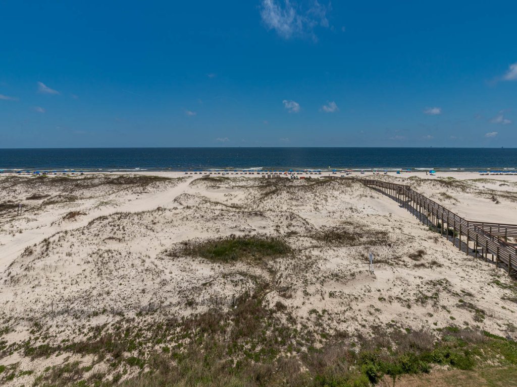 Royal Gulf Beach & Racquet Club 5302 Vacation Rental in Gulf Shores - RedAwning