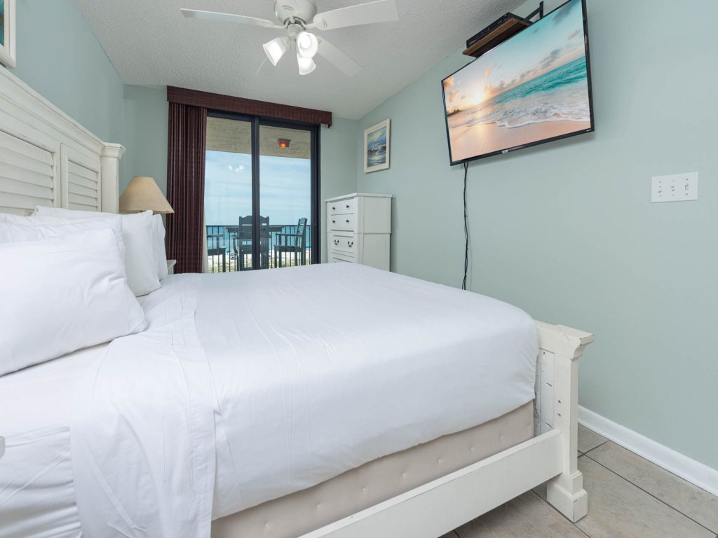 Phoenix East 2 2034 Vacation Rental in Orange Beach - RedAwning