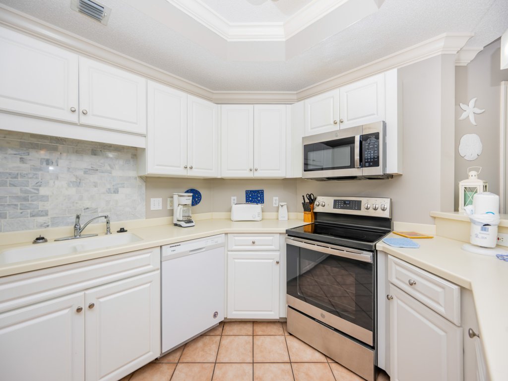 Phoenix on the Bay 1315 Vacation Rental in Orange Beach - RedAwning