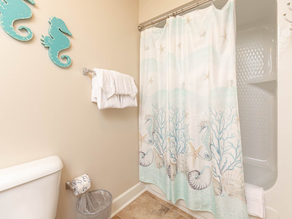 Phoenix West 2106 Vacation Rental in Orange Beach - RedAwning