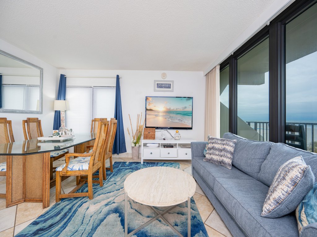 Island Winds East 101 Vacation Rental in Gulf Shores - RedAwning