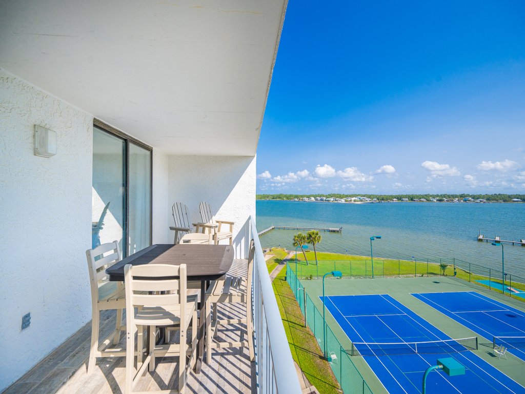 Gulf Shores Surf & Racquet 502B Vacation Rental in Gulf Shores - RedAwning