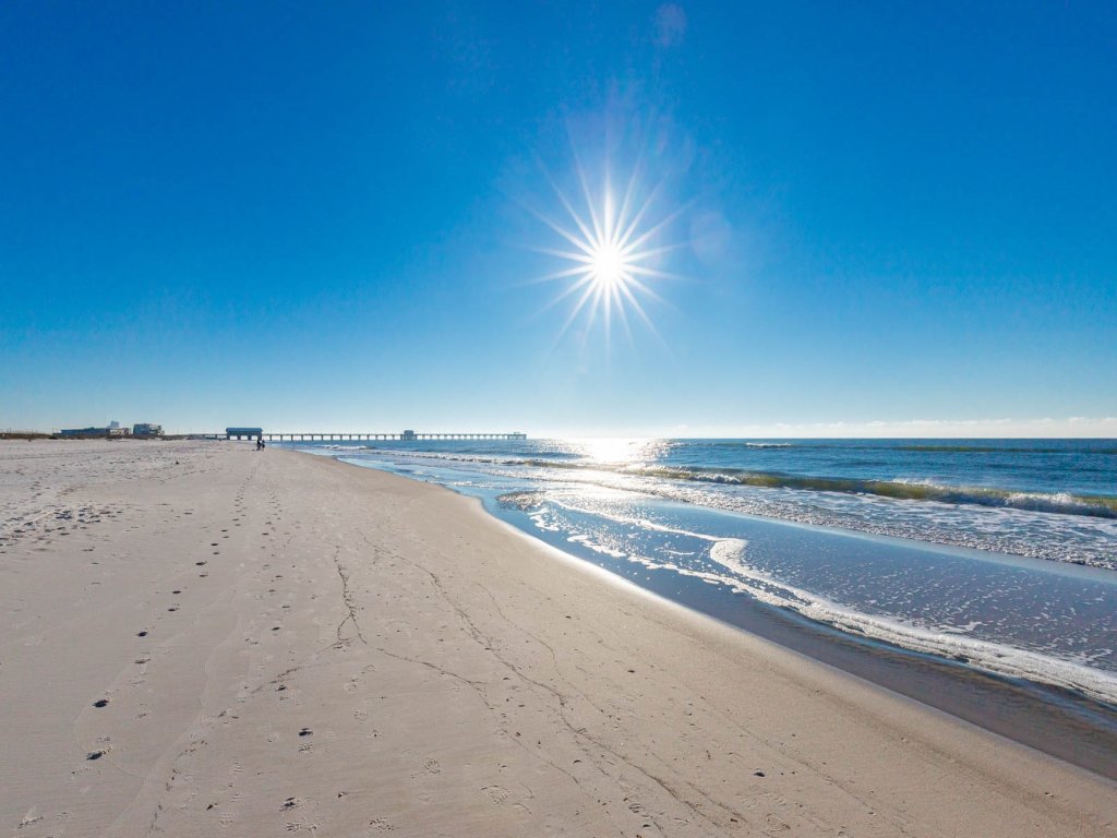 Royal Palms 1007 Vacation Rental in Gulf Shores - RedAwning