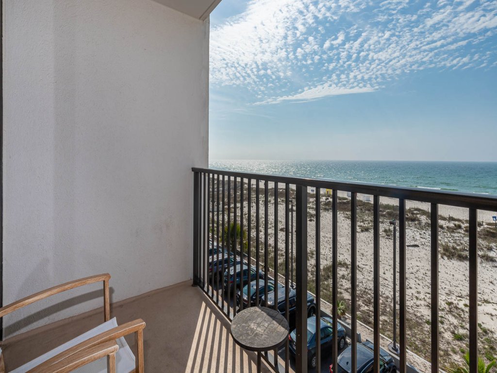 Island Winds West 374 Vacation Rental in Gulf Shores - RedAwning