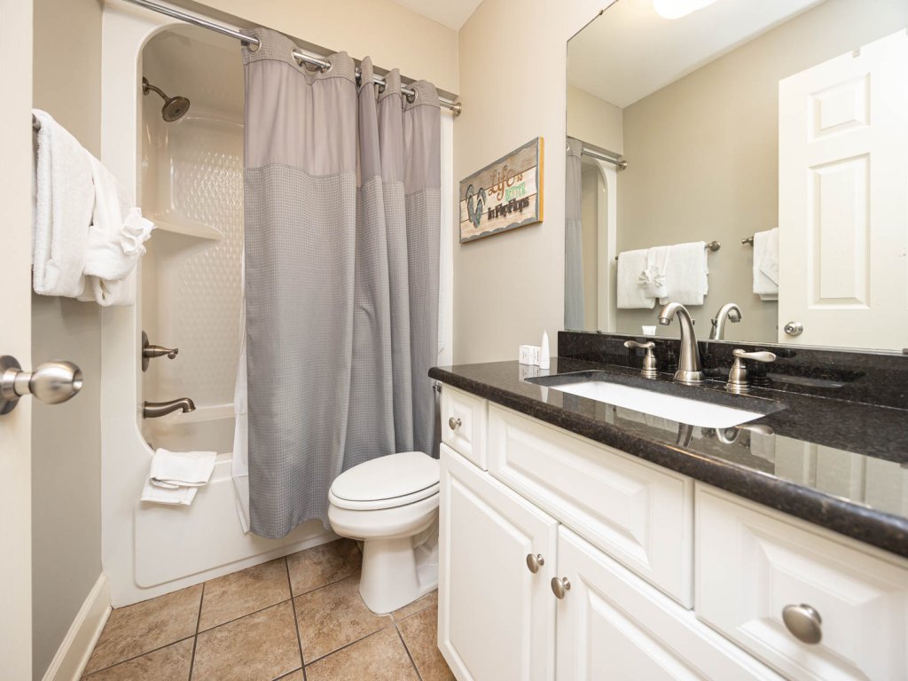 Phoenix West 1802 Vacation Rental in Orange Beach - RedAwning