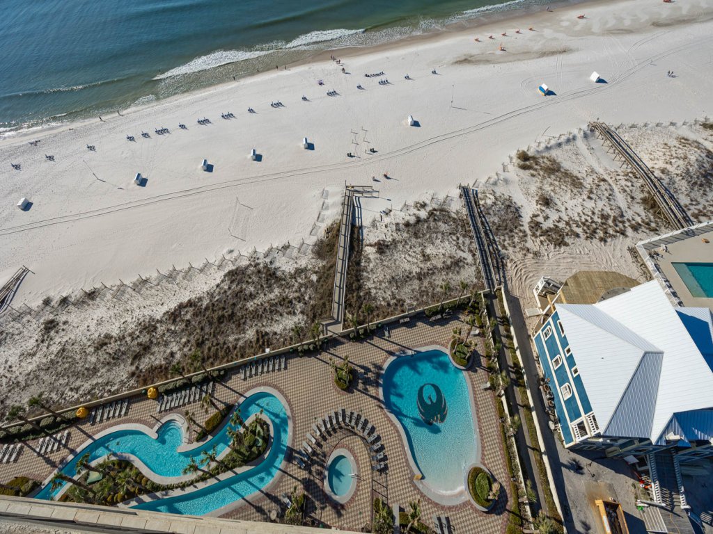 Phoenix West 1802 Vacation Rental in Orange Beach - RedAwning