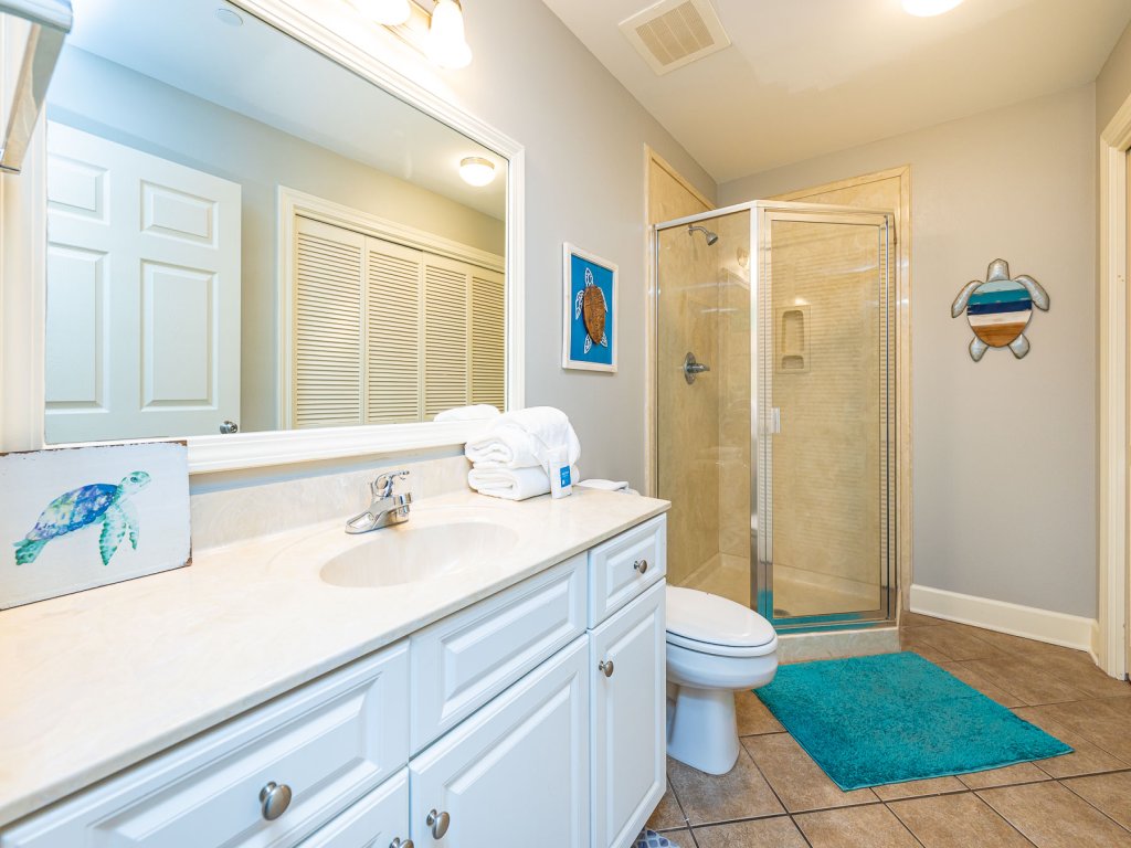 Phoenix West 1706 Vacation Rental in Orange Beach - RedAwning