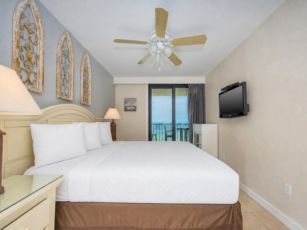 Phoenix I 1062 Vacation Rental in Orange Beach - RedAwning