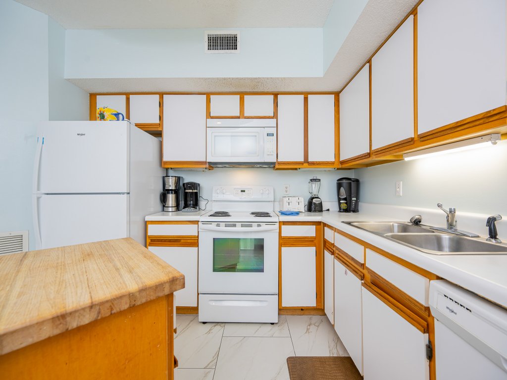 Pelican Pointe 1404 Vacation Rental in Orange Beach - RedAwning