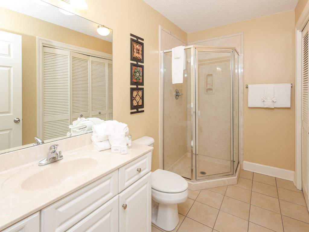 Phoenix West 1607 Vacation Rental in Orange Beach - RedAwning
