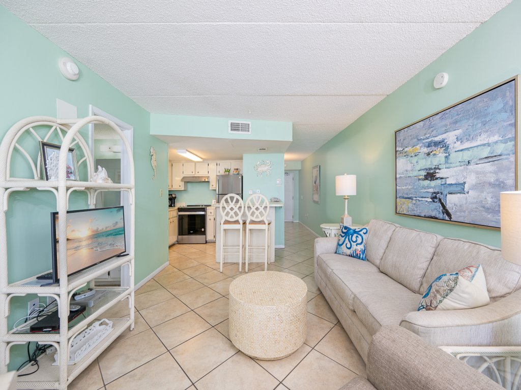Island Winds East 302 Vacation Rental in Gulf Shores - RedAwning