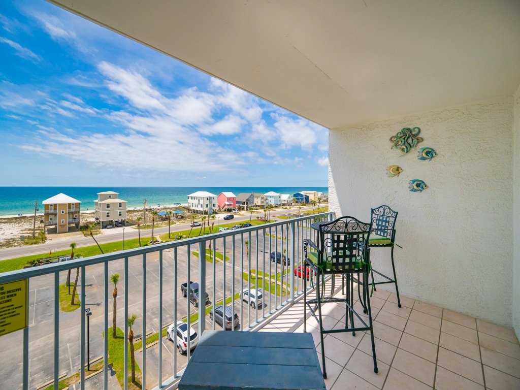 Gulf Shores Surf & Racquet 612A Vacation Rental in Gulf Shores - RedAwning