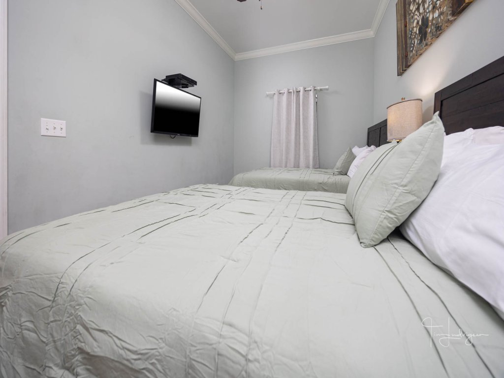 Phoenix Gulf Shores 1602 Vacation Rental in Gulf Shores - RedAwning