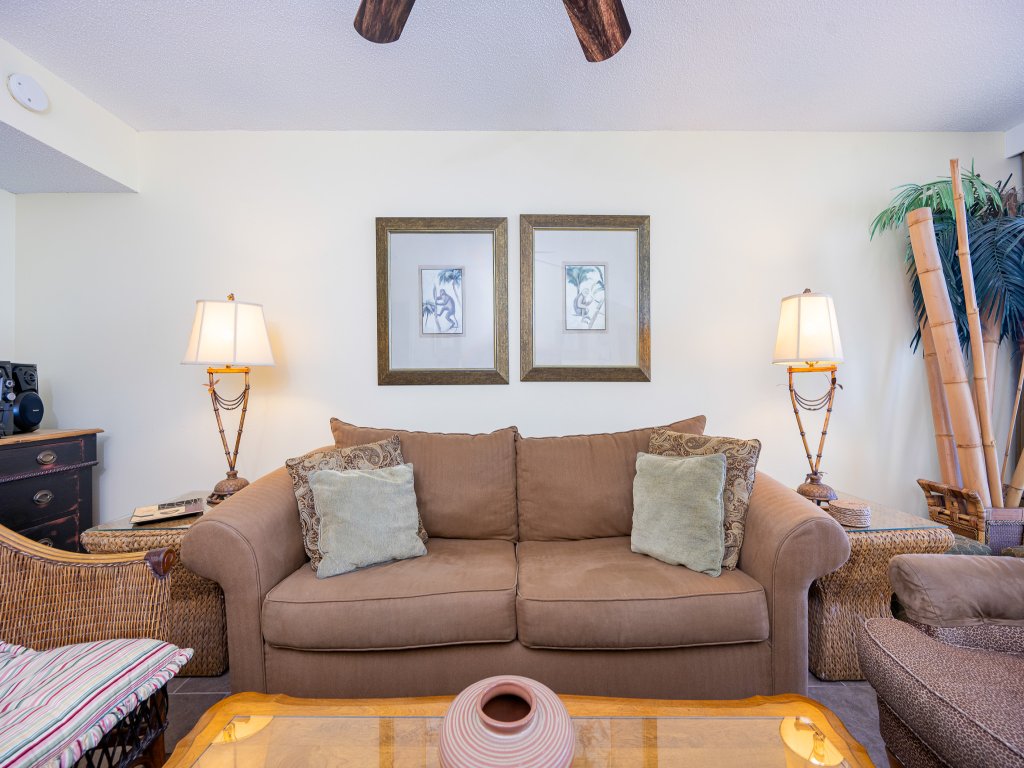 Phoenix III 3033 Vacation Rental in Orange Beach - RedAwning