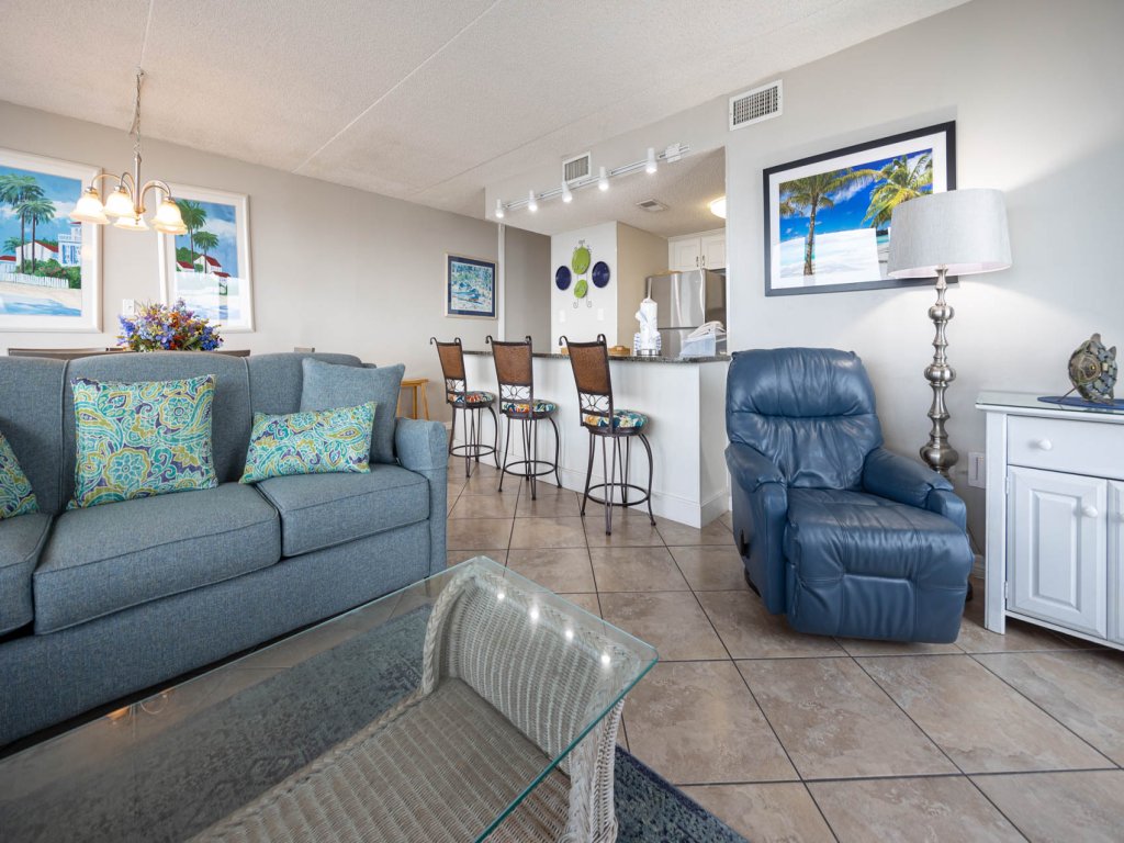 Island Winds East 301 Vacation Rental in Gulf Shores - RedAwning
