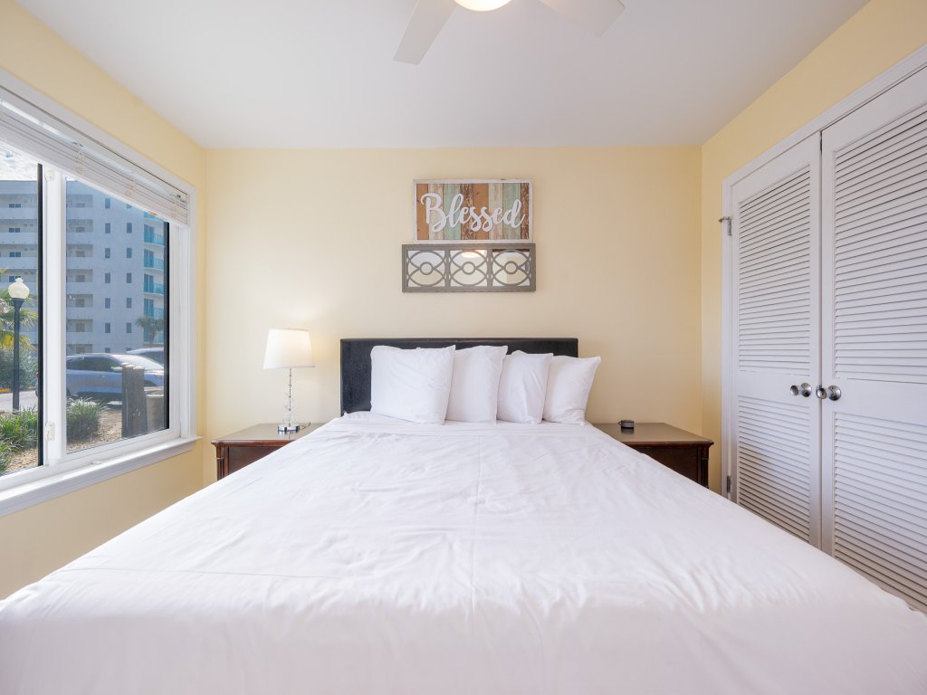 Gulf Shores Plantation West 1151 Vacation Rental in Gulf Shores - RedAwning