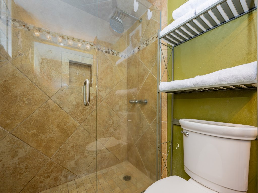 Phoenix II 2108 Vacation Rental in Orange Beach - RedAwning