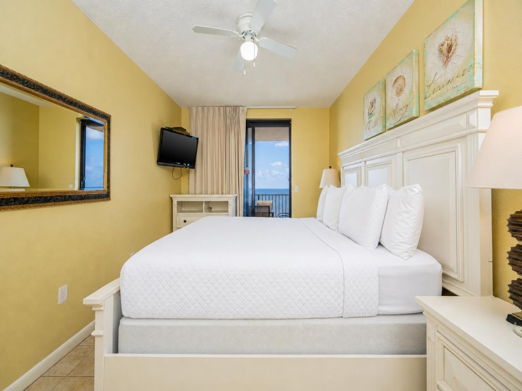 Phoenix V 1215 Vacation Rental in Orange Beach - RedAwning