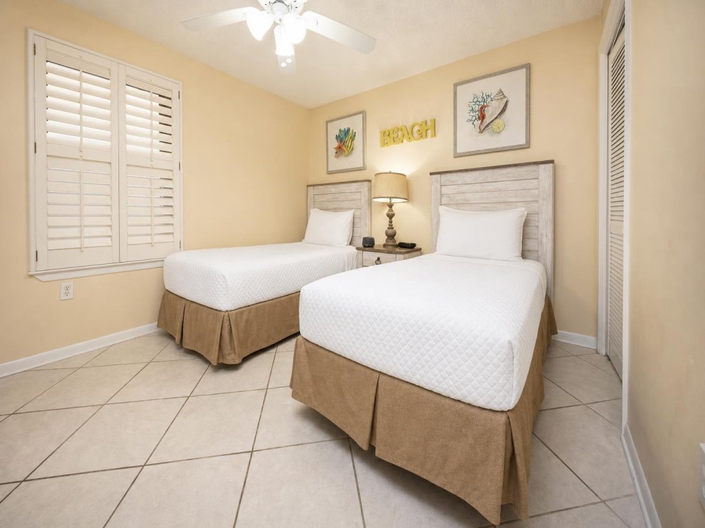 Phoenix V 905 Vacation Rental in Orange Beach - RedAwning