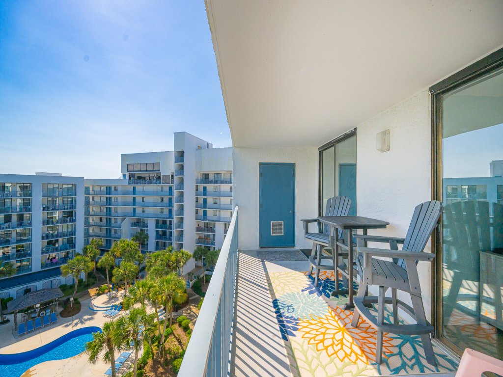 Gulf Shores Surf & Racquet 702B Vacation Rental in Gulf Shores - RedAwning
