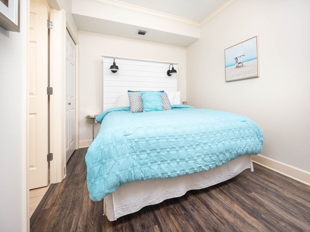 Phoenix on the Bay 1414 Vacation Rental in Orange Beach - RedAwning