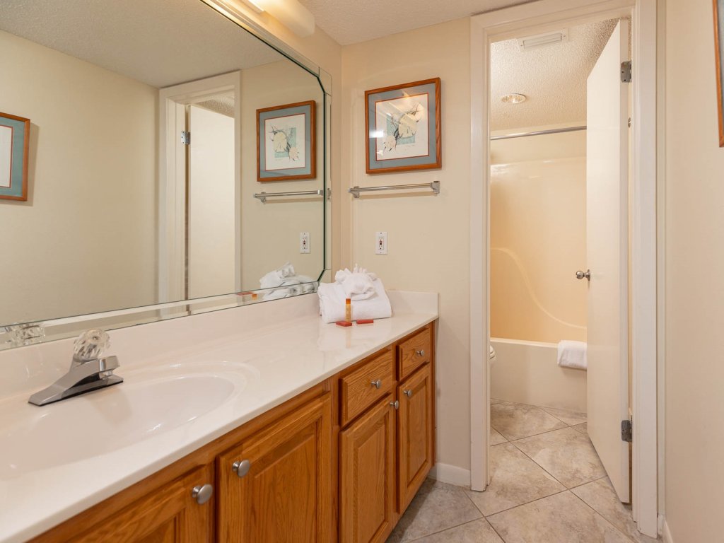 Phoenix V 1005 Vacation Rental in Orange Beach - RedAwning