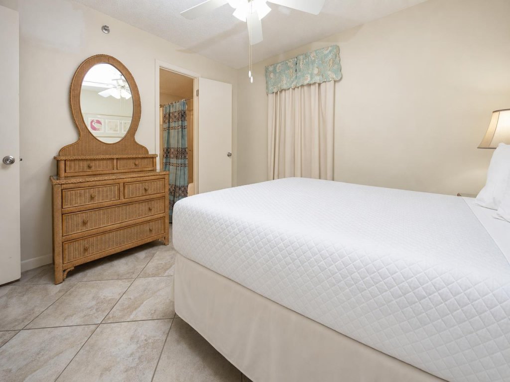 Phoenix V 1005 Vacation Rental in Orange Beach - RedAwning