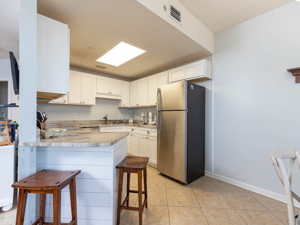 Phoenix X 305 Vacation Rental in Orange Beach - RedAwning